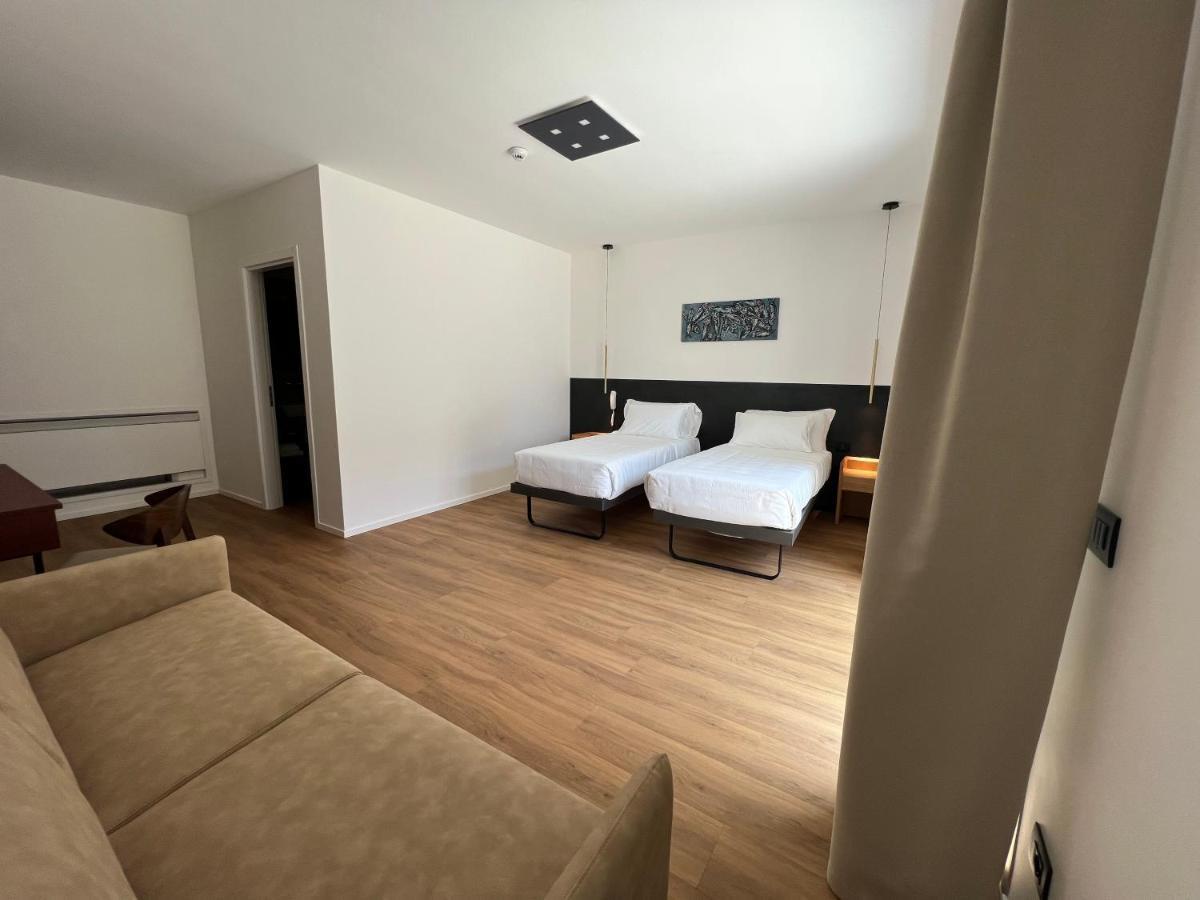 Roccaregina Hotel 3*