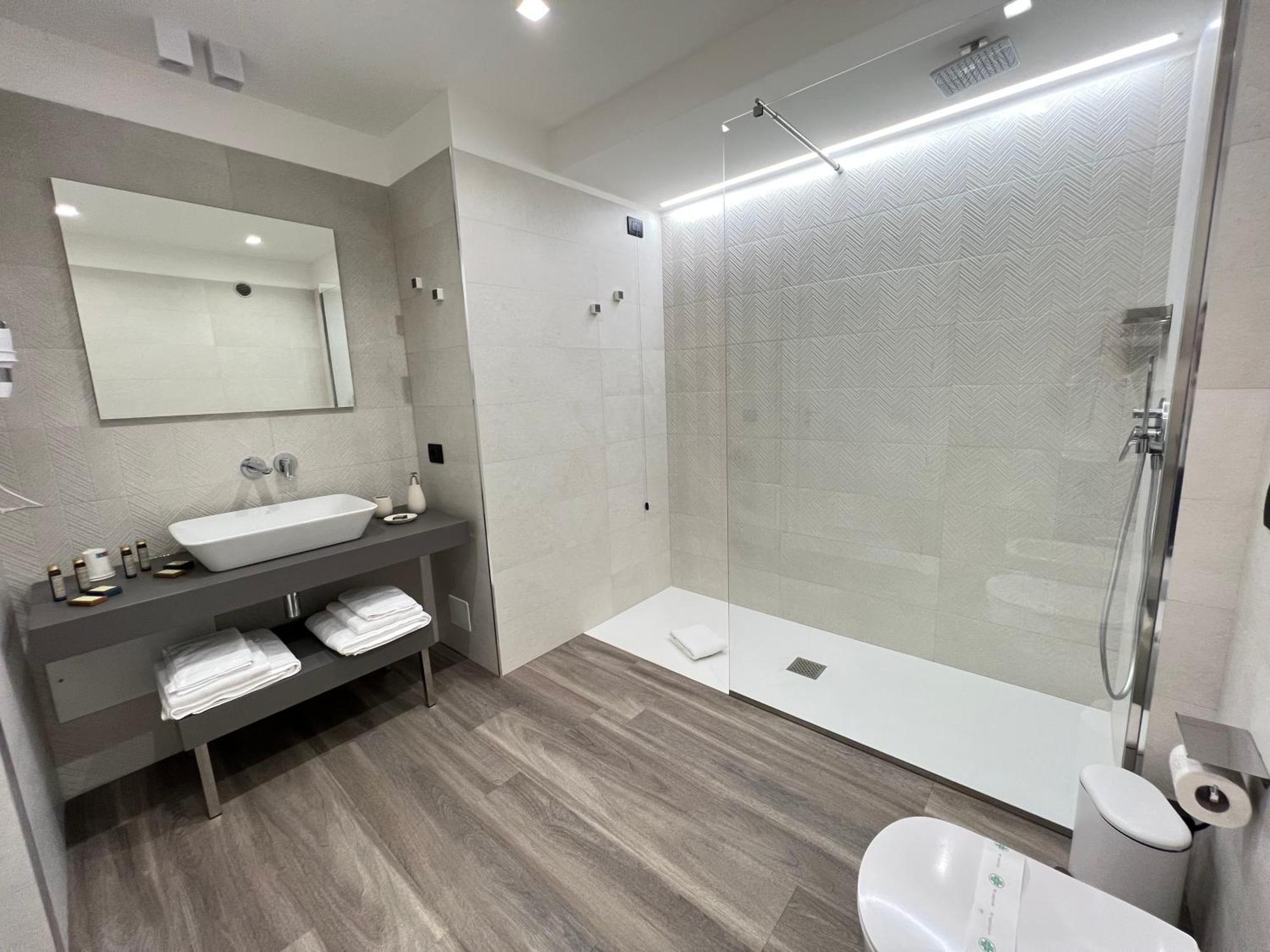 Hotel Roccaregina 3*