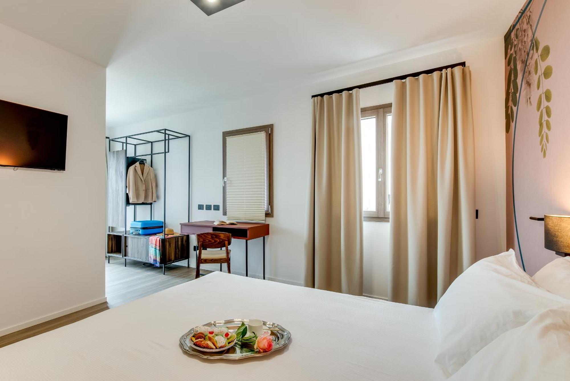 Hotel Roccaregina 3*